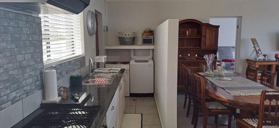 5 Bedroom Property for Sale in Dana Bay Western Cape